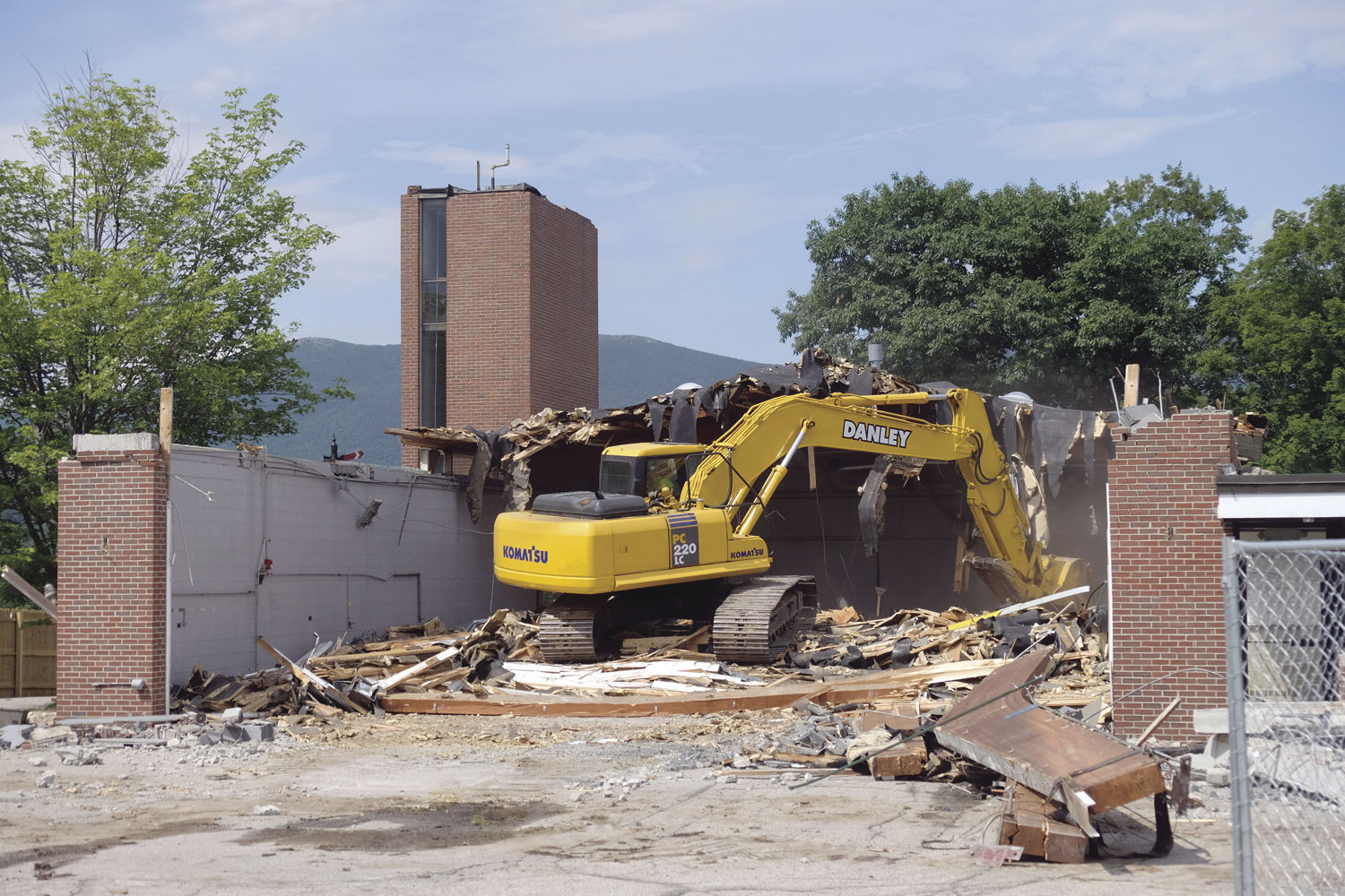 North Conway Fire Station razed; new one going in